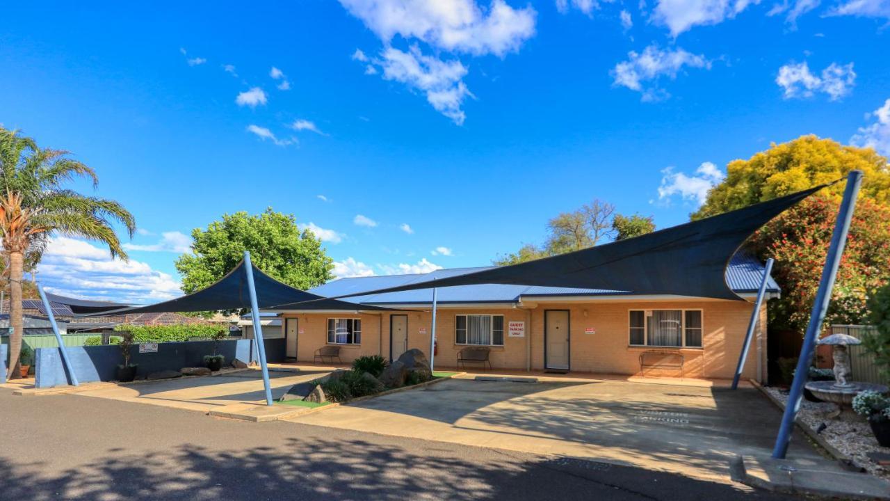 Edward Parry Motel And Apartments Tamworth Exterior foto