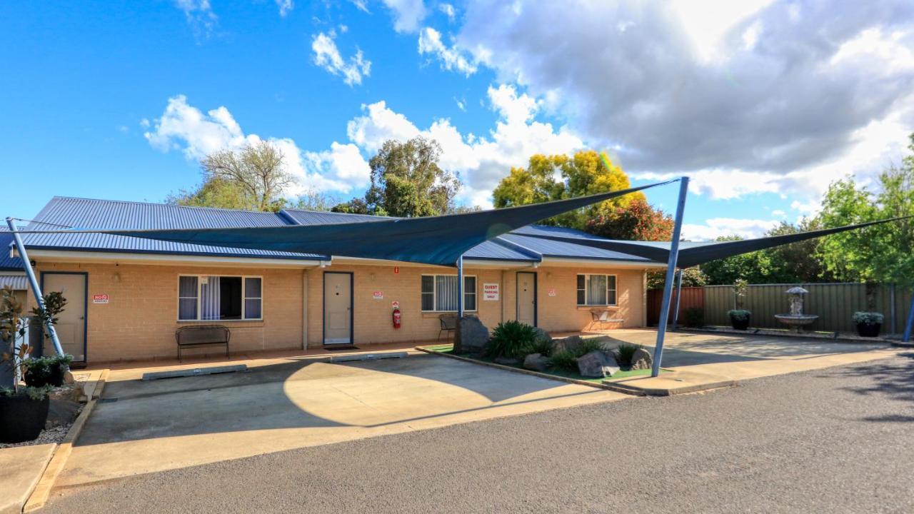 Edward Parry Motel And Apartments Tamworth Exterior foto