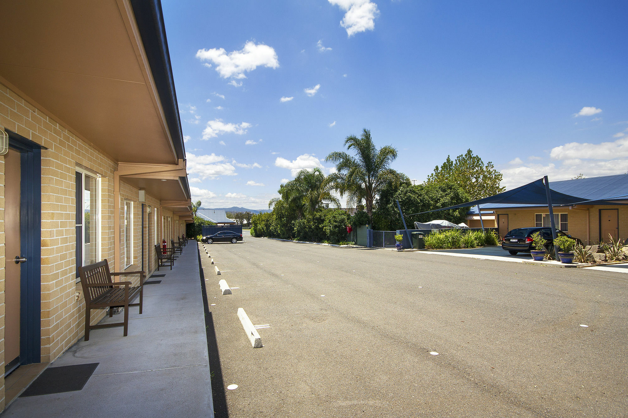 Edward Parry Motel And Apartments Tamworth Exterior foto