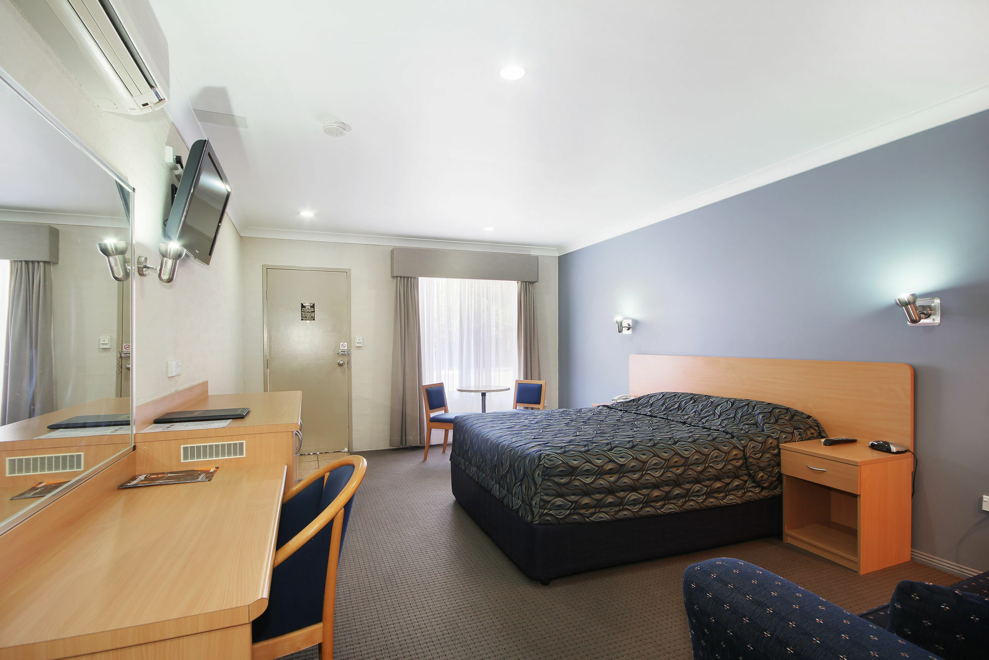 Edward Parry Motel And Apartments Tamworth Exterior foto